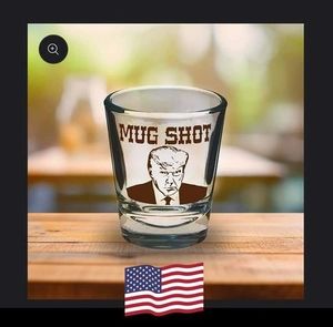 Meet your Posher, Teresa